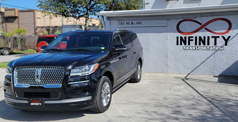 Lincoln Navigator L - Luxury SUV by Infinity Transportation